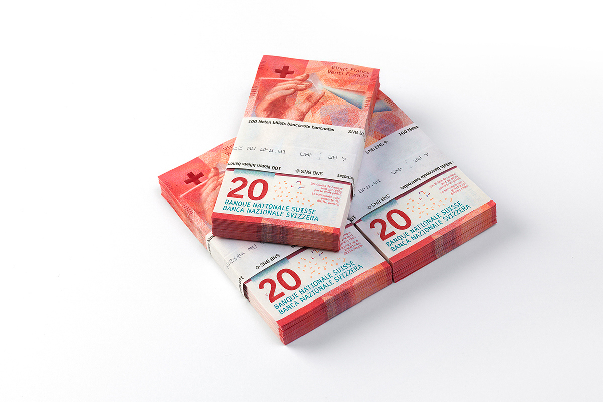 Bundles of 20-franc notes (front view) 